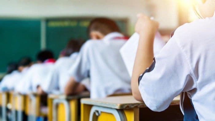Riset Ungkap Larangan HP di Sekolah Punya Dampak Positif, Tapi Hasilnya Tak Langsung Terlihat