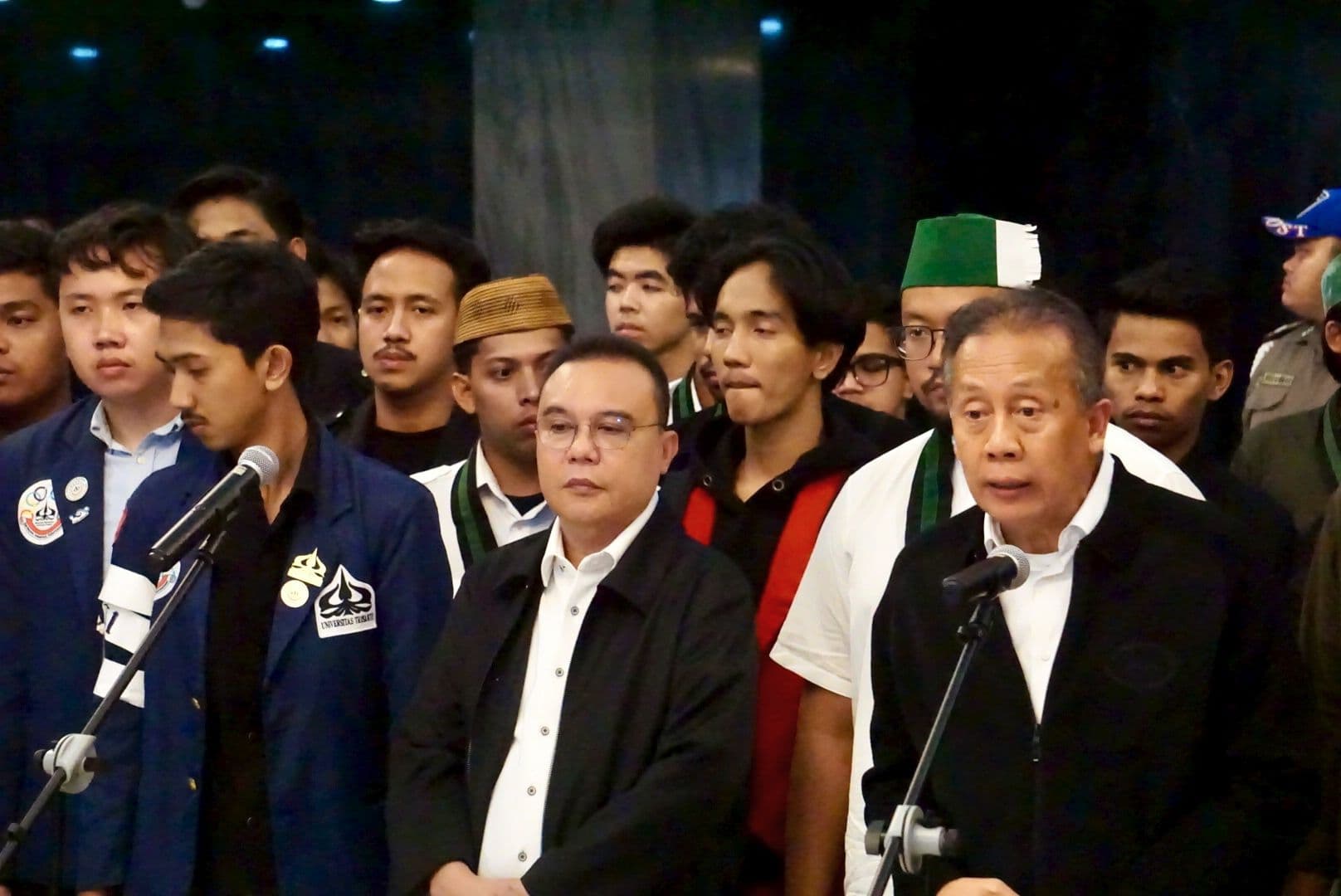 DPR Respons Demo Mahasiswa, Sebut Efisiensi MBG Berpotensi Hemat Rp70 Triliun