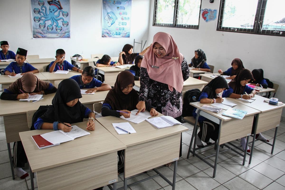 Kemensos Buka Rekrutmen PPPK Guru dan Tendik Sekolah Rakyat 2026, Sediakan Lebih dari 8.000 Formasi
